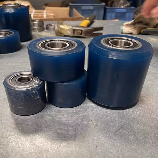 Customized 6005RS Bearing PU Wheel Roller Hardness 92A for Packing Facility