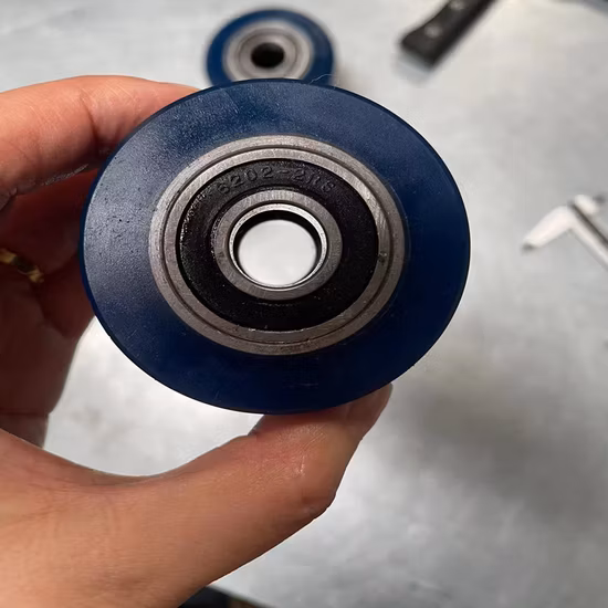 Customized 6005RS Bearing PU Wheel Roller Hardness 92A for Packing Facility